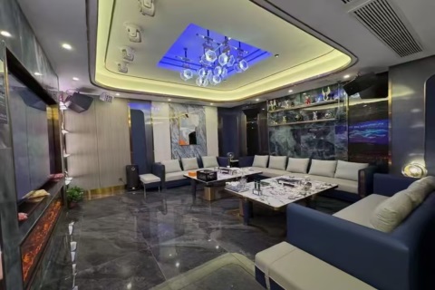 柳州KTV招聘女模特，生意好真实日结包住宿，入职无生活顾虑